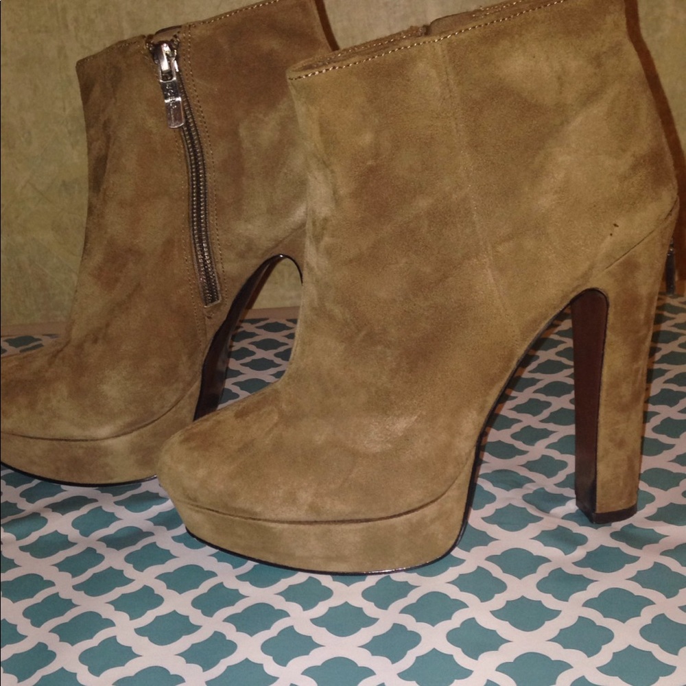 Bcbgeneration - image 1